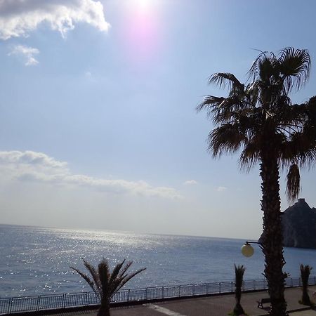 Akron B&B SantʼAlessio Siculo Esterno foto