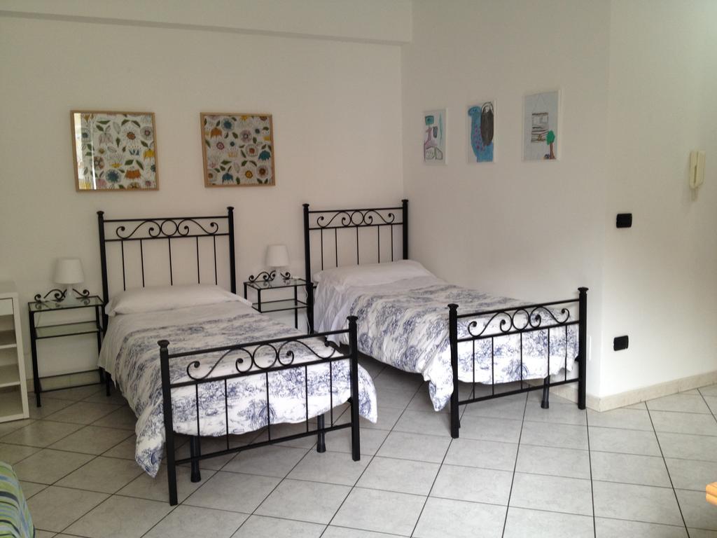 Akron B&B SantʼAlessio Siculo Esterno foto