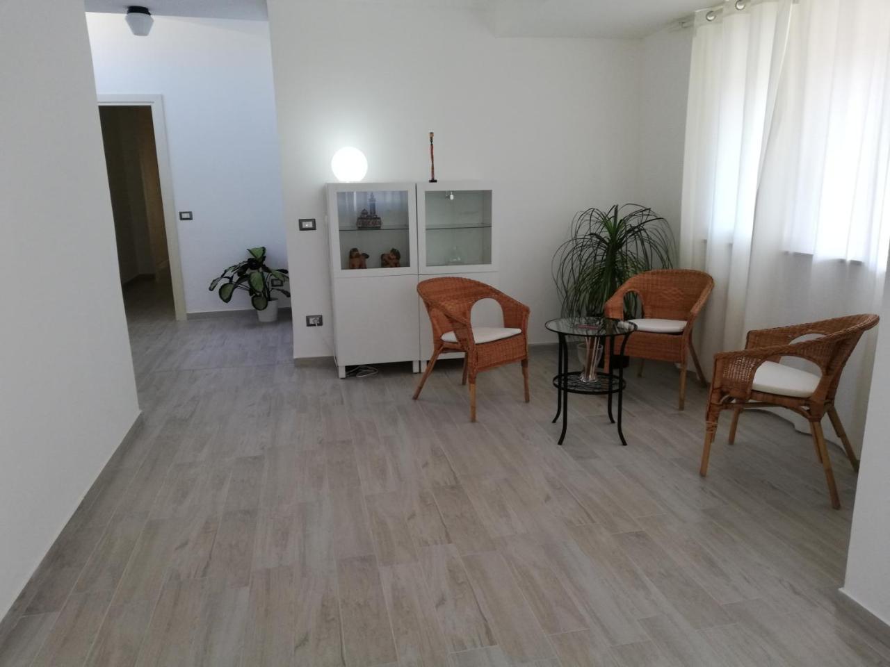 Akron B&B SantʼAlessio Siculo Esterno foto