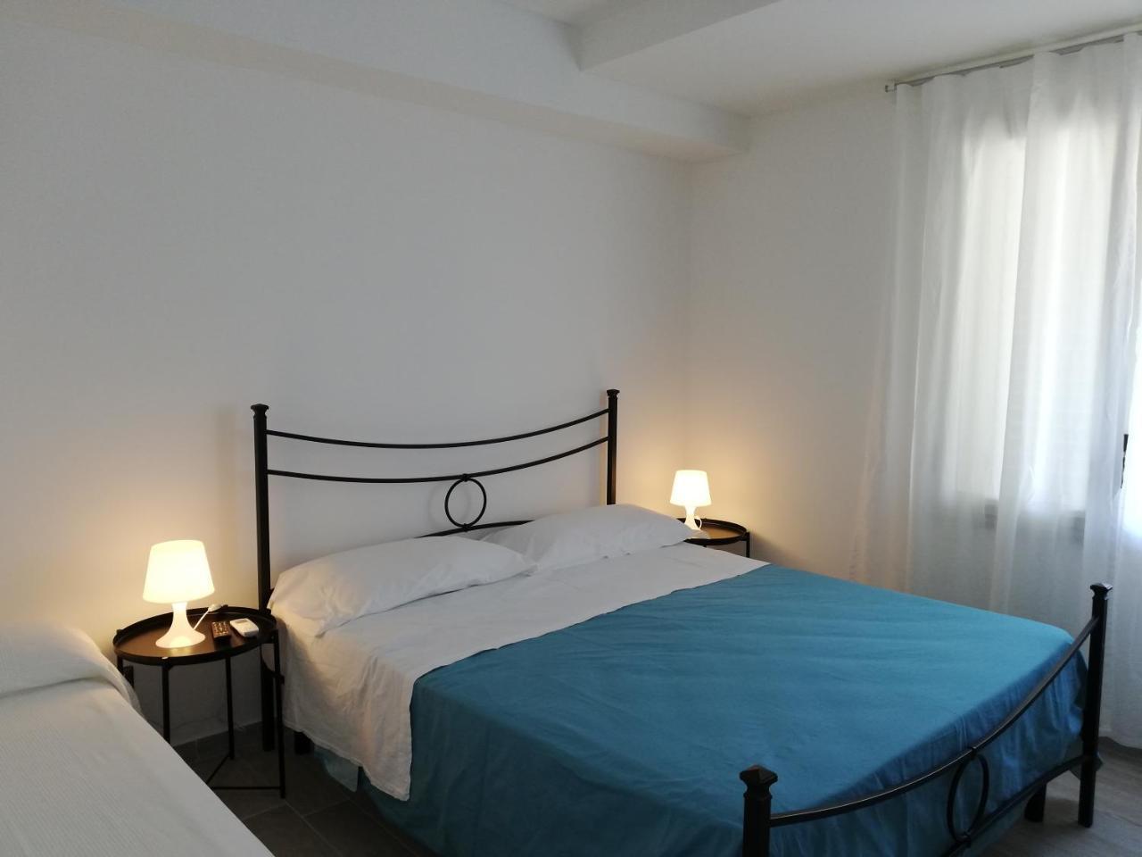 Akron B&B SantʼAlessio Siculo Esterno foto
