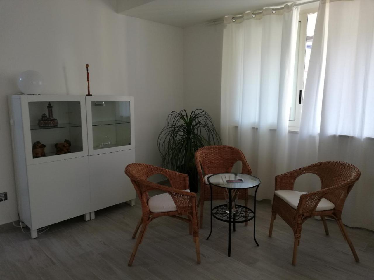 Akron B&B SantʼAlessio Siculo Esterno foto